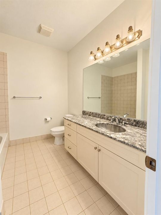 2nd Full Bathroom