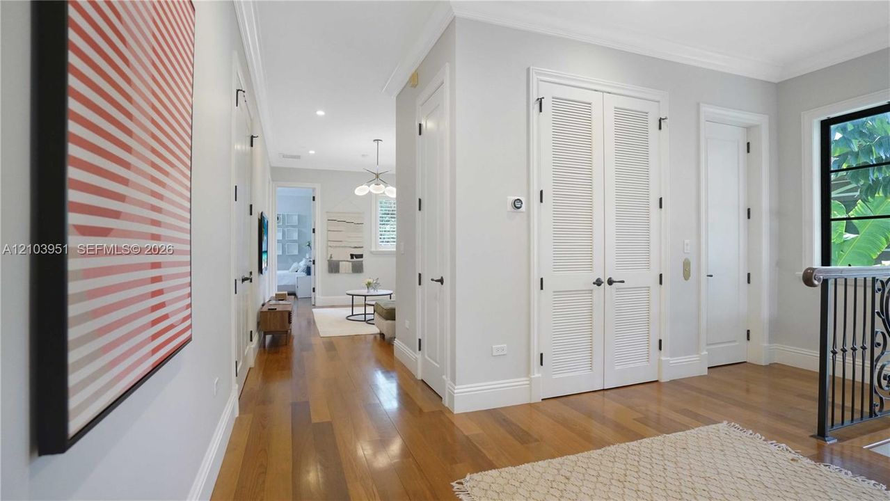 En Venta: $4,350,000 (5 camas, 5 baños, 4322 Pies cuadrados)