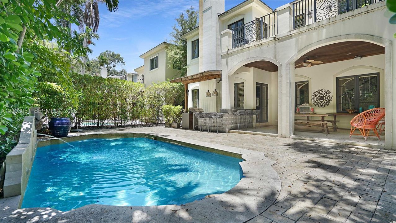 En Venta: $4,350,000 (5 camas, 5 baños, 4322 Pies cuadrados)