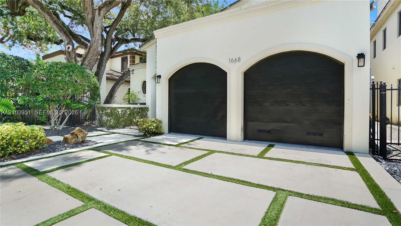 En Venta: $4,350,000 (5 camas, 5 baños, 4322 Pies cuadrados)