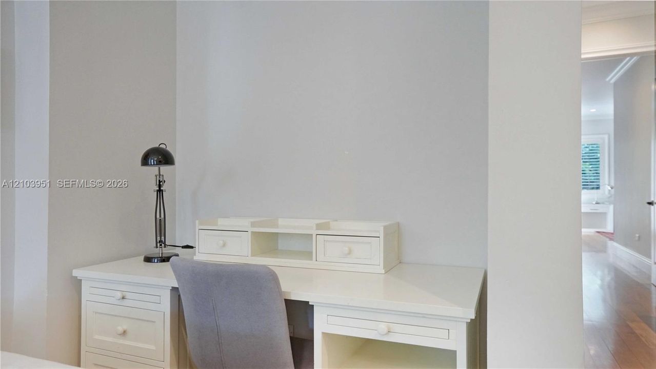 En Venta: $4,350,000 (5 camas, 5 baños, 4322 Pies cuadrados)