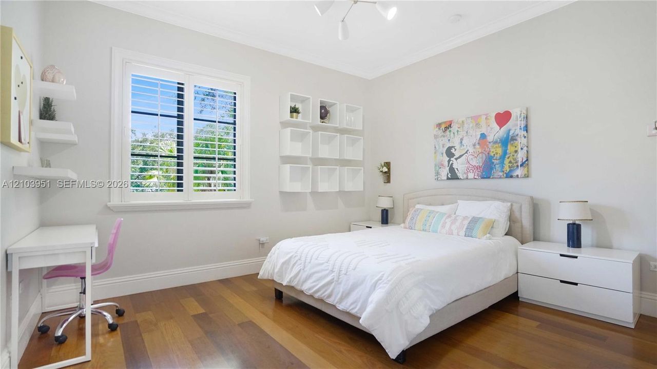 En Venta: $4,350,000 (5 camas, 5 baños, 4322 Pies cuadrados)