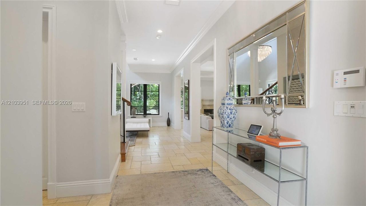 En Venta: $4,350,000 (5 camas, 5 baños, 4322 Pies cuadrados)