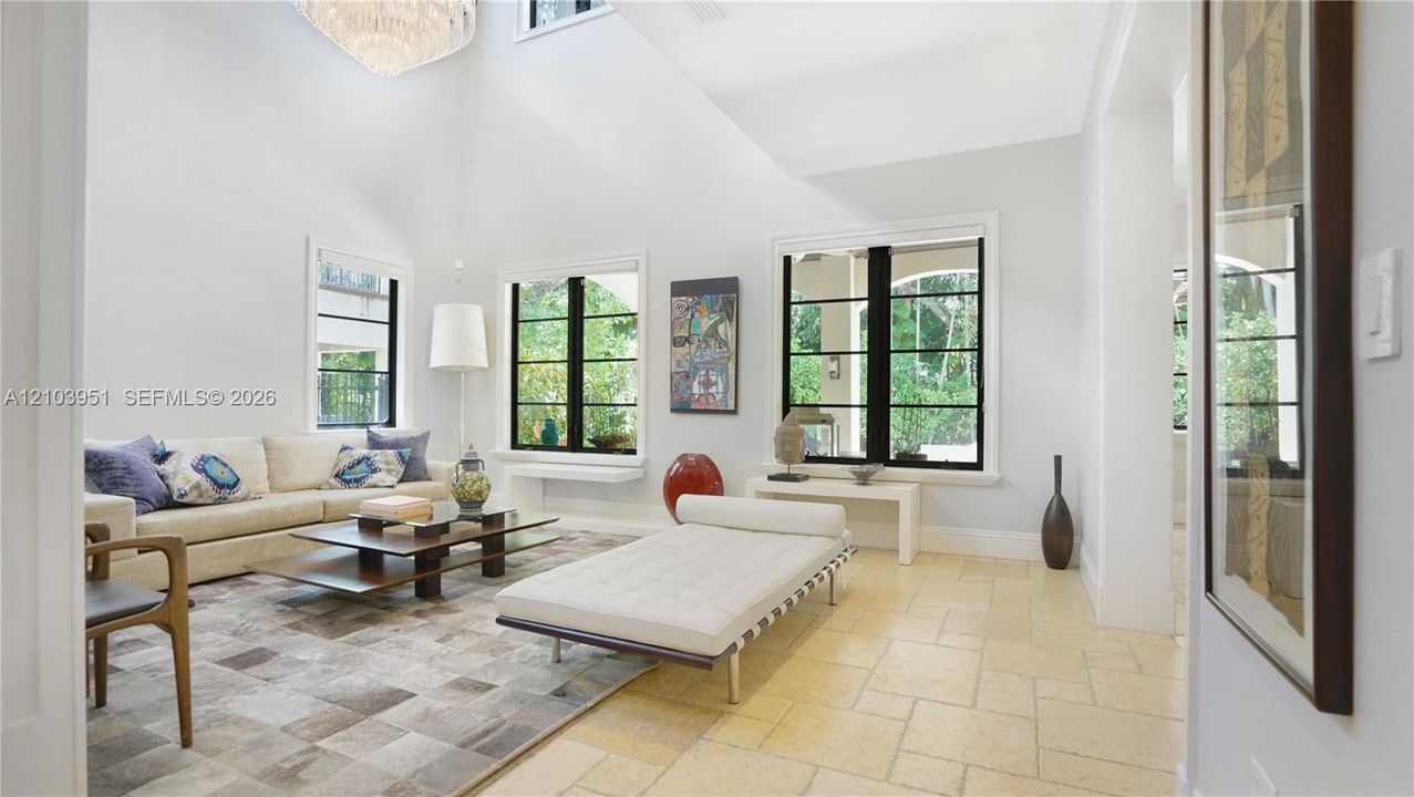 En Venta: $4,350,000 (5 camas, 5 baños, 4322 Pies cuadrados)
