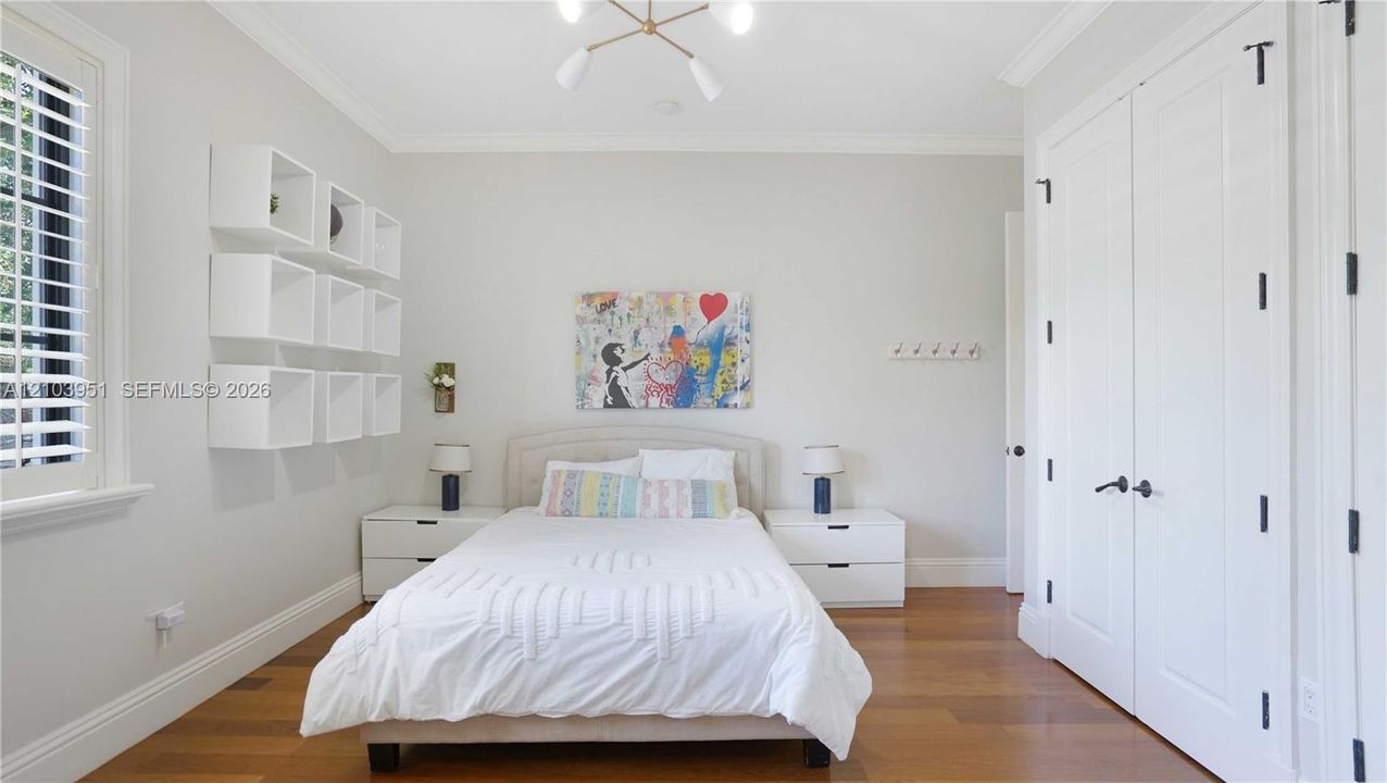 En Venta: $4,350,000 (5 camas, 5 baños, 4322 Pies cuadrados)