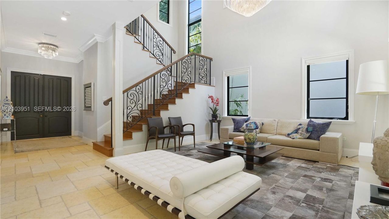 En Venta: $4,350,000 (5 camas, 5 baños, 4322 Pies cuadrados)