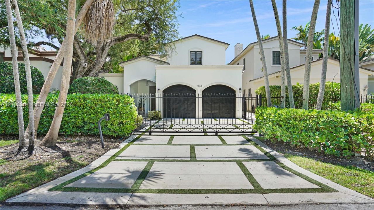 En Venta: $4,350,000 (5 camas, 5 baños, 4322 Pies cuadrados)