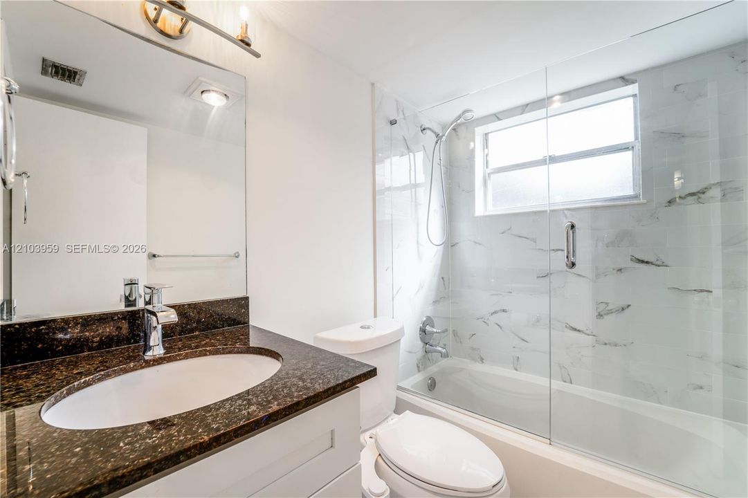 For Rent: $2,500 (3 beds, 2 baths, 1155 Square Feet)