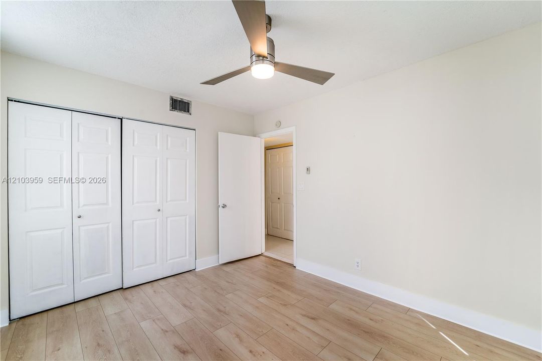 For Rent: $2,500 (3 beds, 2 baths, 1155 Square Feet)