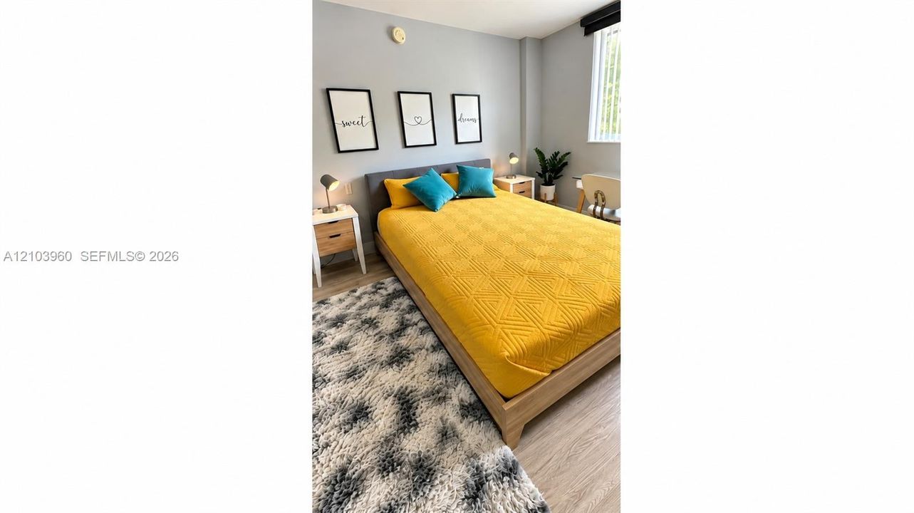 For Rent: $3,100 (2 beds, 1 baths, 926 Square Feet)