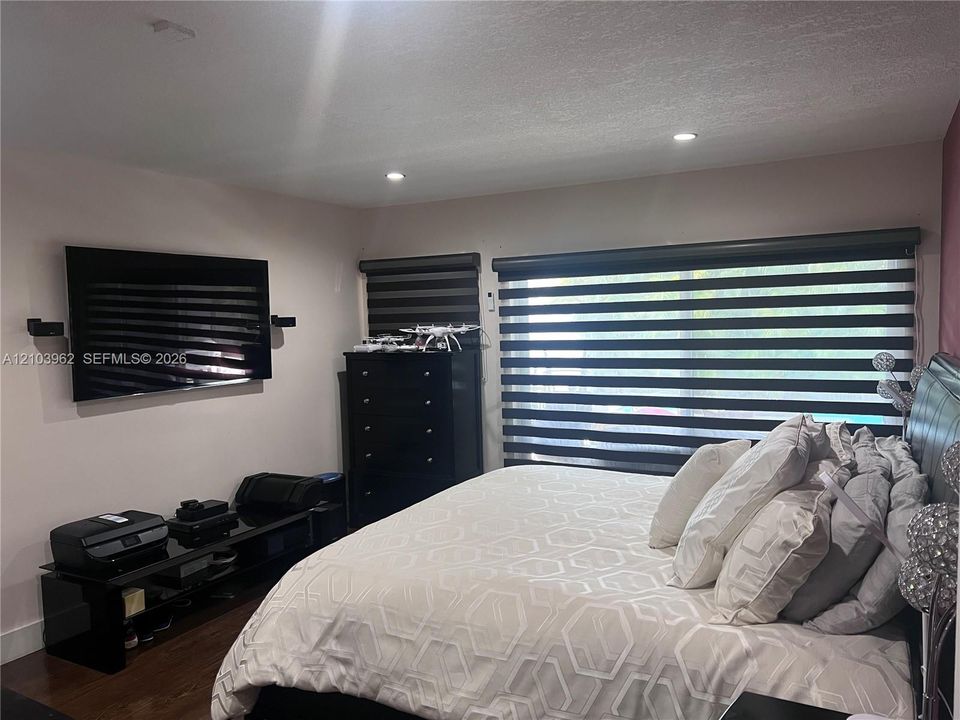 En Renta: $3,900 (3 camas, 2 baños, 1611 Pies cuadrados)