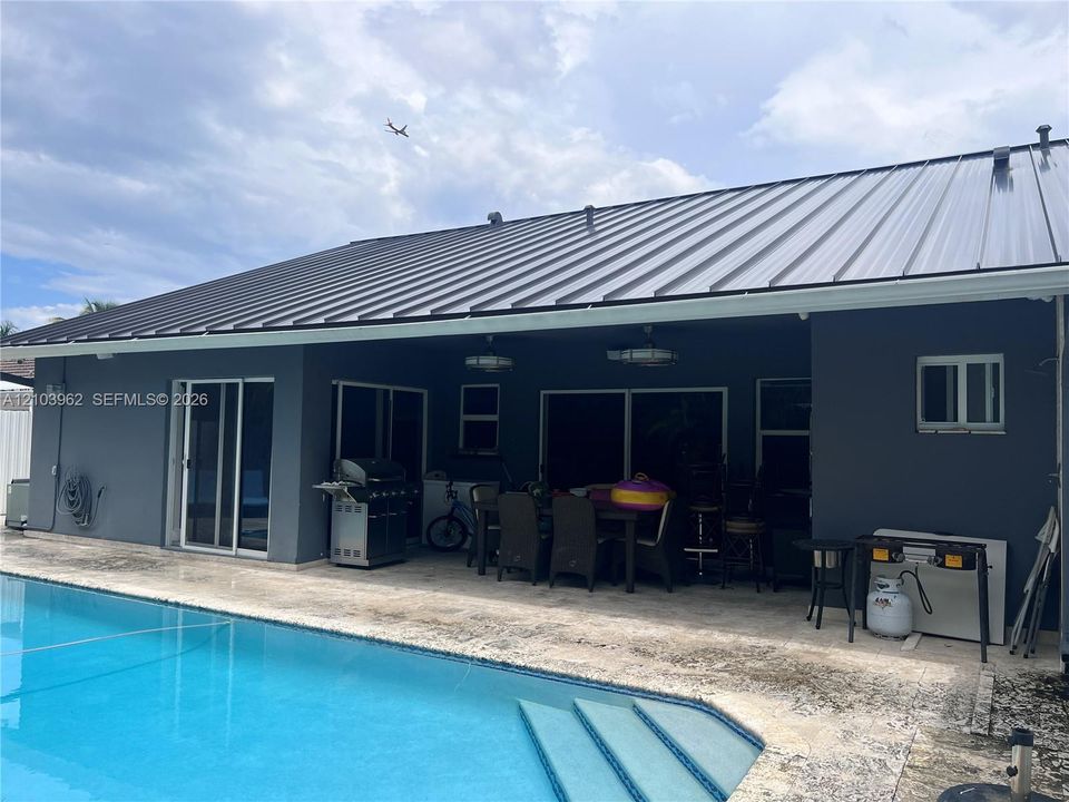 En Renta: $3,900 (3 camas, 2 baños, 1611 Pies cuadrados)