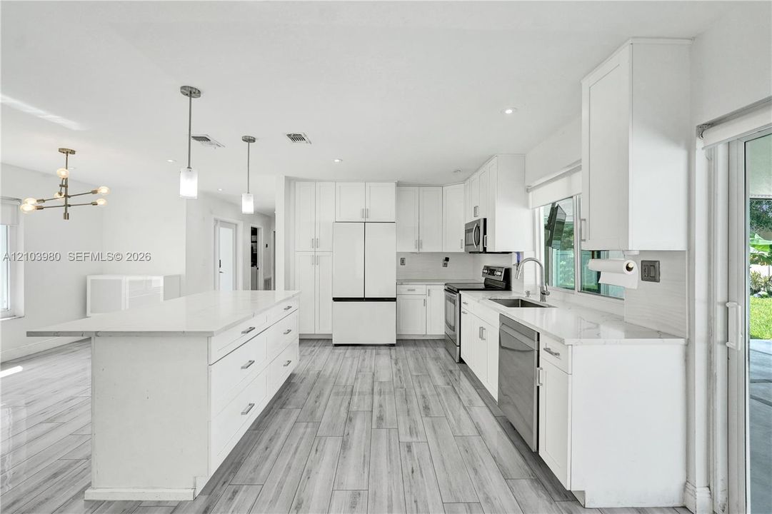 En Venta: $525,000 (3 camas, 2 baños, 1526 Pies cuadrados)