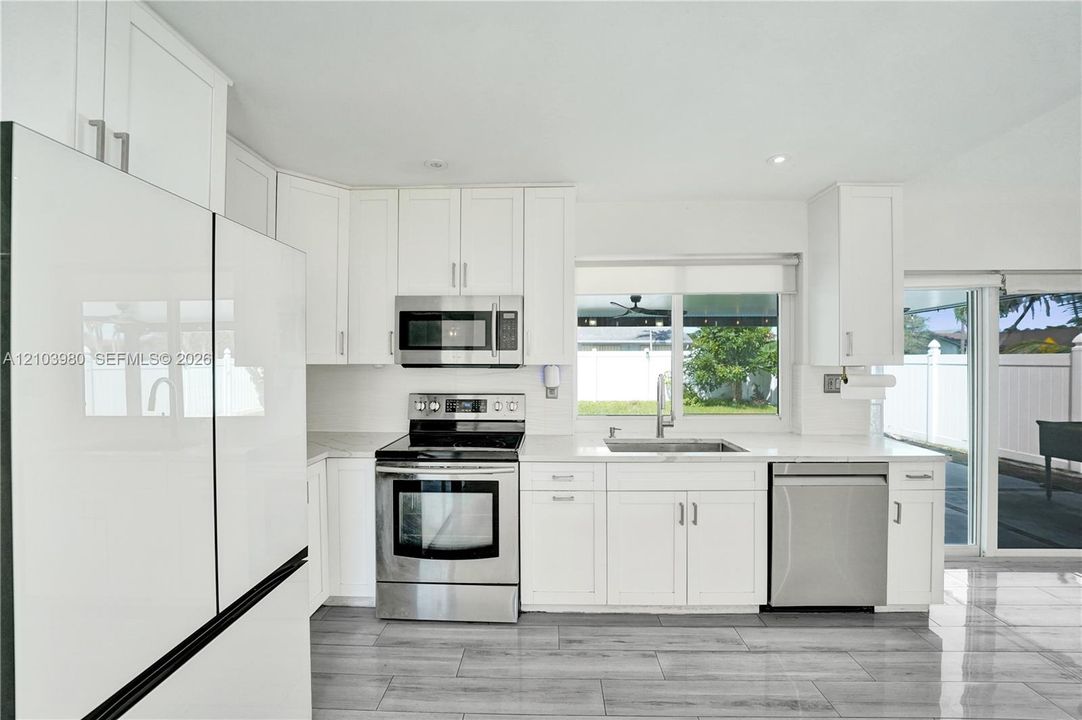 En Venta: $525,000 (3 camas, 2 baños, 1526 Pies cuadrados)