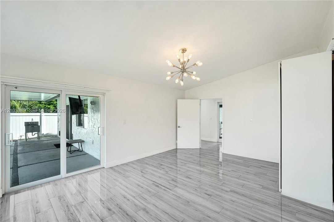 En Venta: $525,000 (3 camas, 2 baños, 1526 Pies cuadrados)