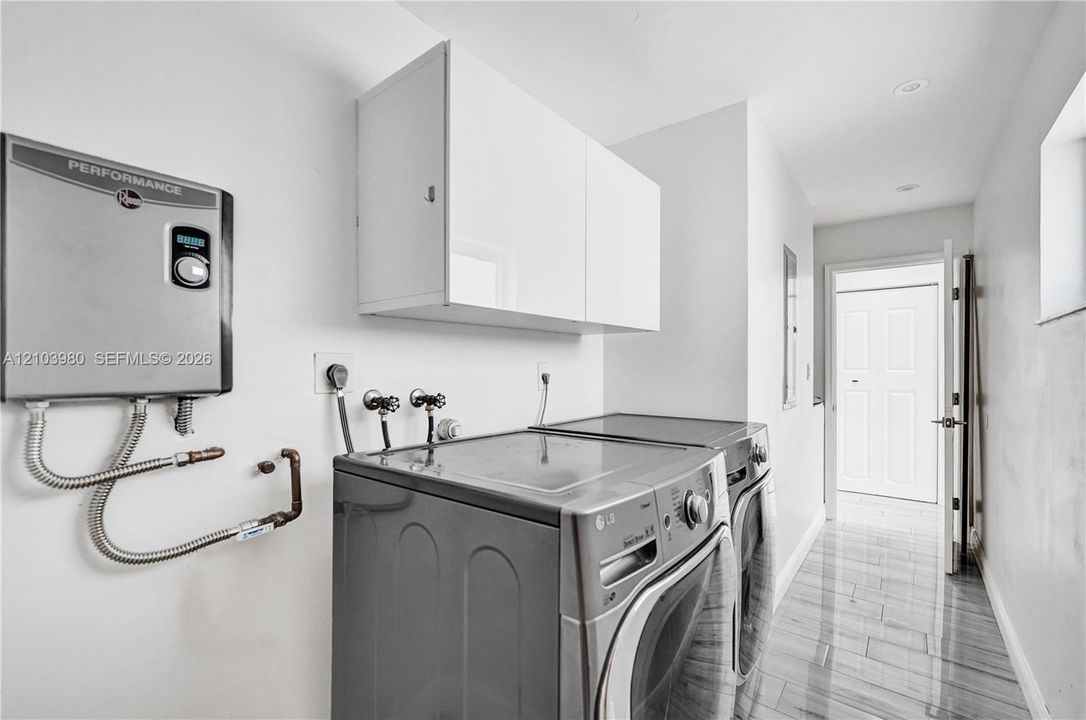 En Venta: $525,000 (3 camas, 2 baños, 1526 Pies cuadrados)