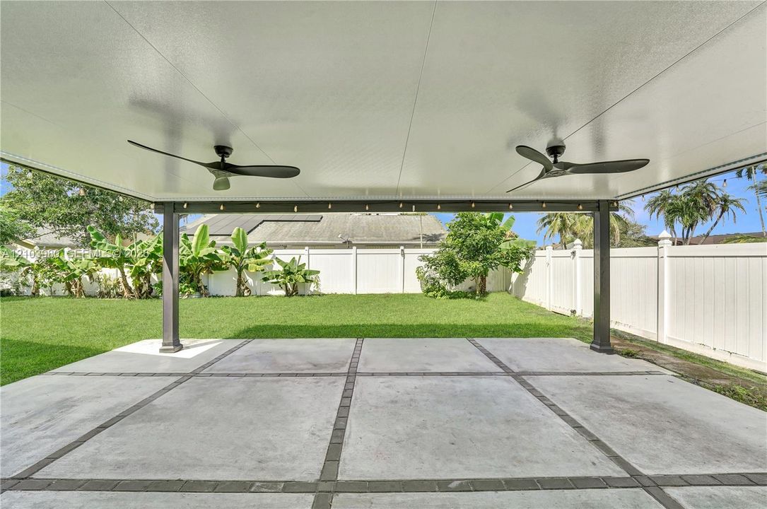 En Venta: $525,000 (3 camas, 2 baños, 1526 Pies cuadrados)