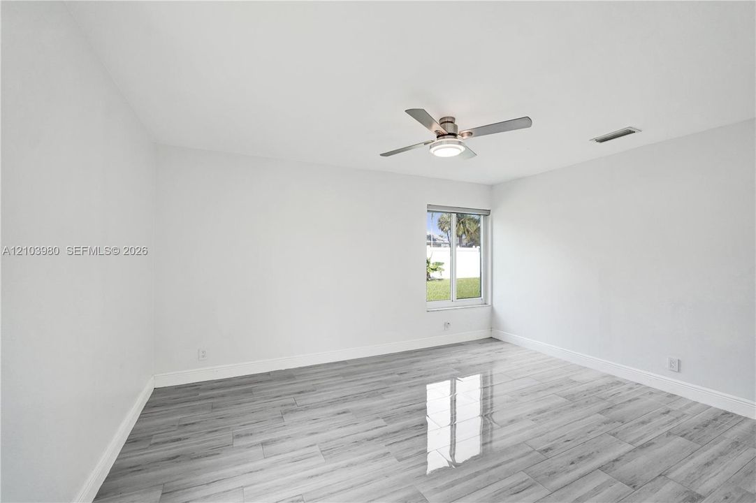 En Venta: $525,000 (3 camas, 2 baños, 1526 Pies cuadrados)