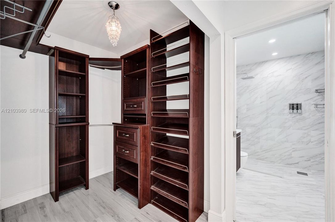 En Venta: $525,000 (3 camas, 2 baños, 1526 Pies cuadrados)