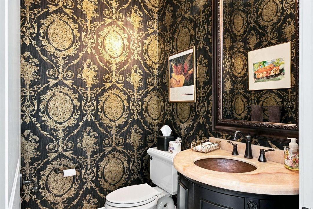 POWDER ROOM