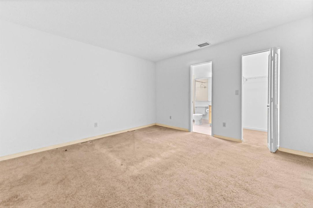 20 Bedroom 02