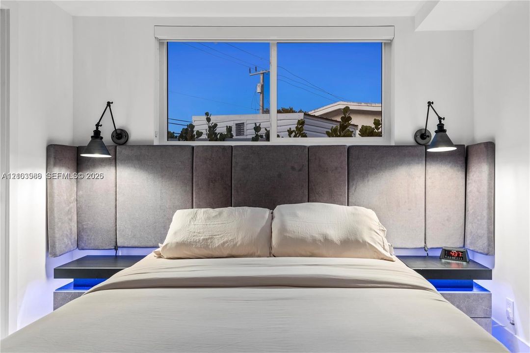 В аренду: $16,000 (3 спален, 3 ванн, 1222 Квадратных фут)