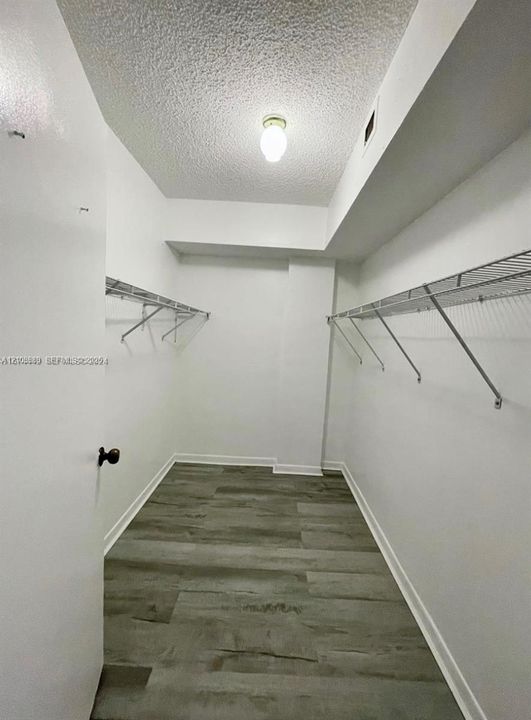 En Renta: $2,050 (2 camas, 2 baños, 1260 Pies cuadrados)