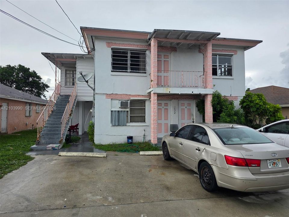 En Venta: $395,000 (0 camas, 0 baños, 1816 Pies cuadrados)