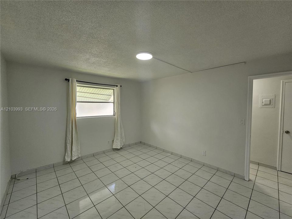 En Renta: $1,550 (1 camas, 1 baños, 640 Pies cuadrados)