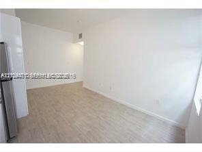 For Rent: $2,500 (2 beds, 2 baths, 671 Square Feet)