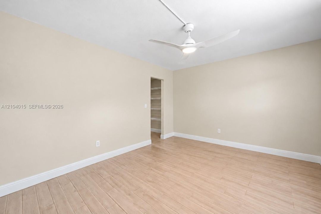 For Sale: $145,000 (2 beds, 2 baths, 1142 Square Feet)