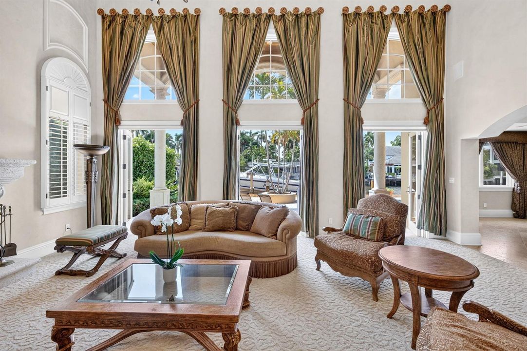019_Formal_Living_Room