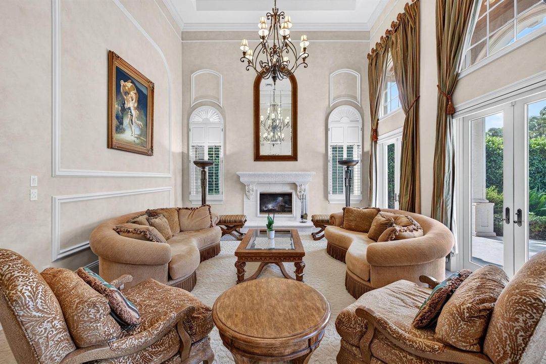 015_Formal_Living_Room