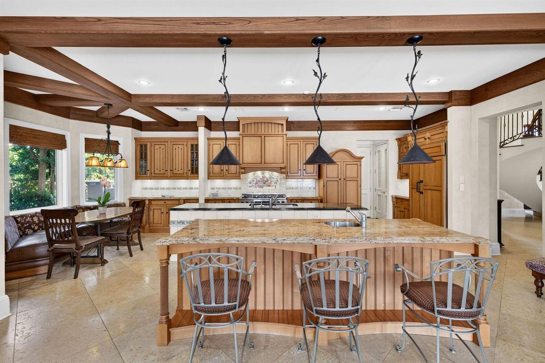042_Kitchen