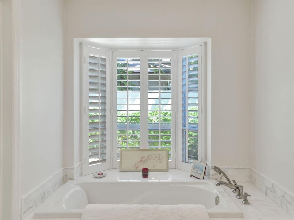 Soaking Tub
