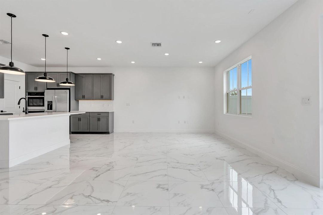 Dining/ great room