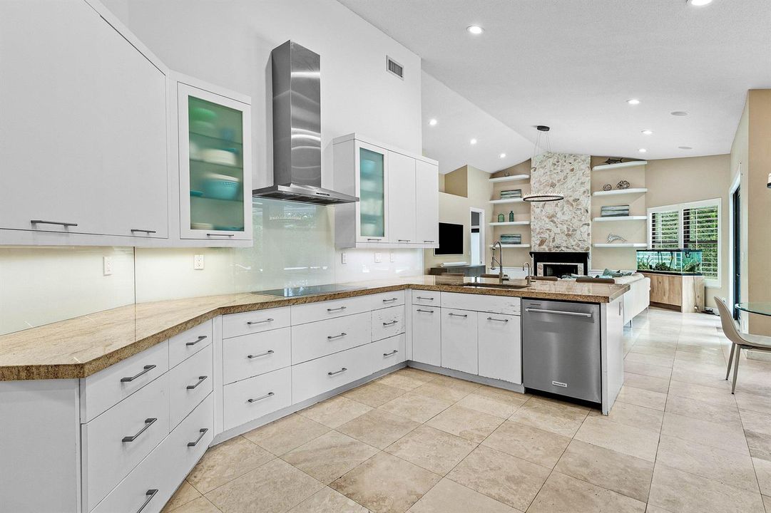 011-5844SaintAnnesDrive-BocaRaton-FL-334