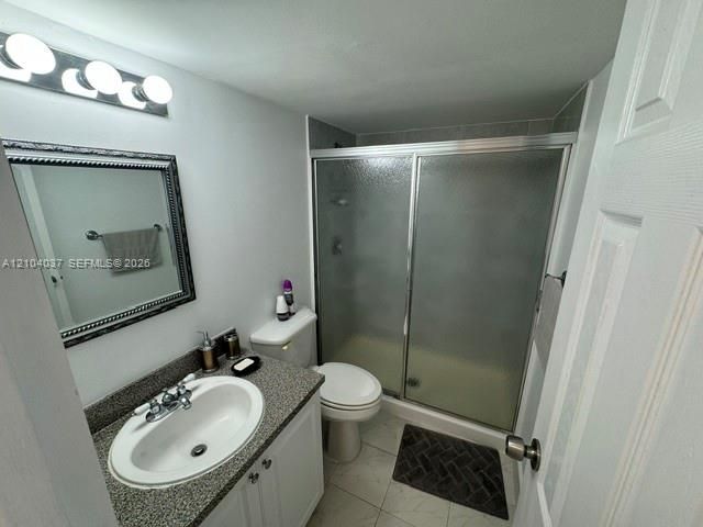 В аренду: $3,800 (2 спален, 2 ванн, 1020 Квадратных фут)