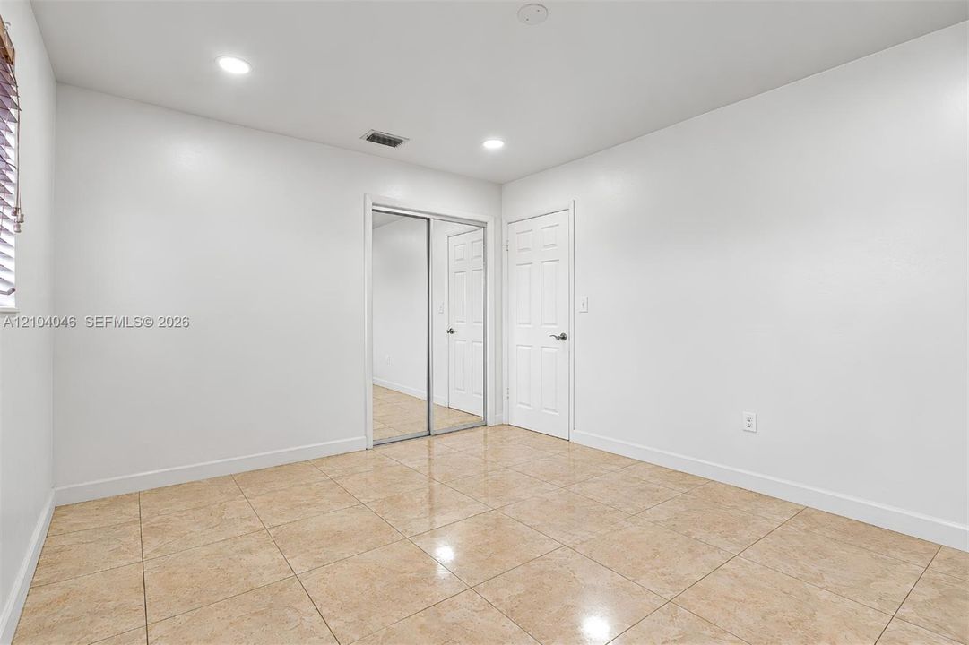 For Sale: $699,900 (4 beds, 3 baths, 1983 Square Feet)