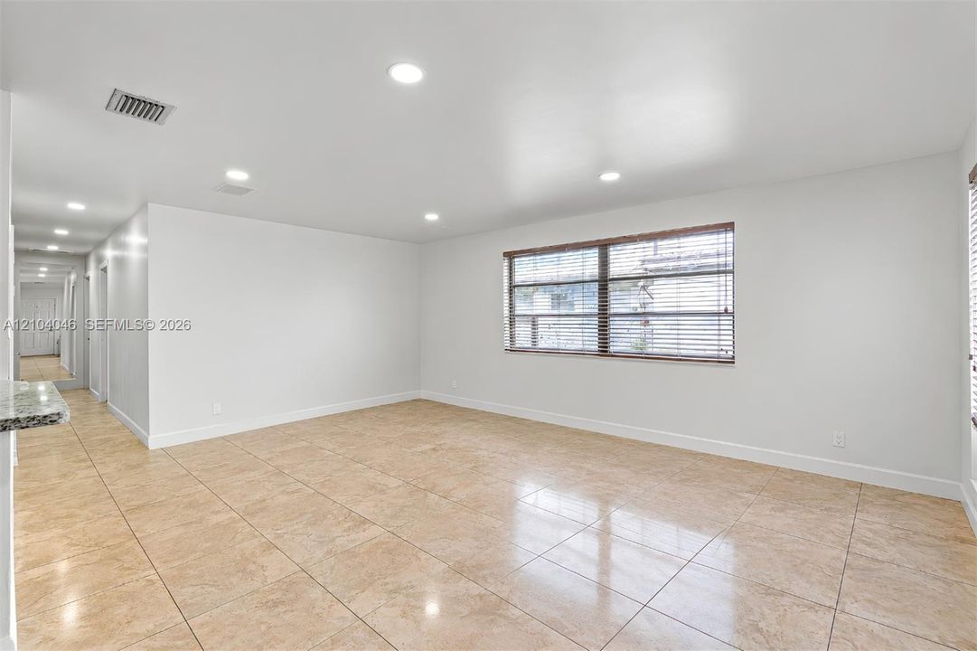 For Sale: $699,900 (4 beds, 3 baths, 1983 Square Feet)