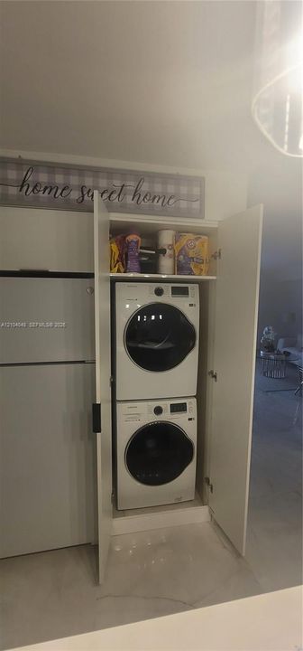 На продажу: $359,000 (2 спален, 2 ванн, 1502 Квадратных фут)