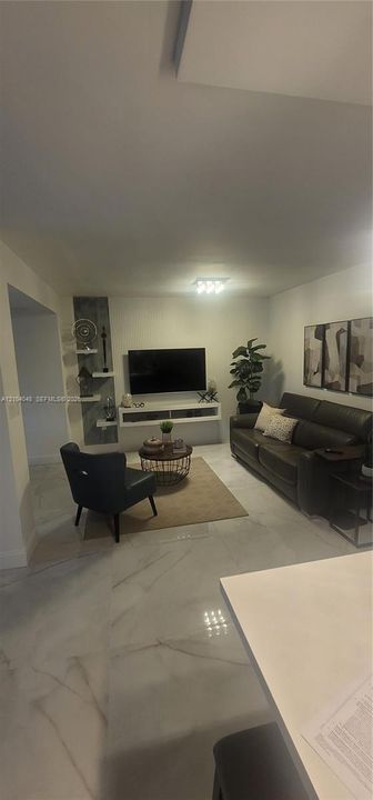 На продажу: $359,000 (2 спален, 2 ванн, 1502 Квадратных фут)
