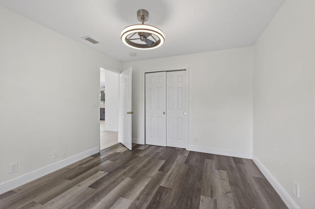 26_Bedroom2