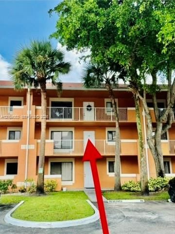 For Rent: $2,000 (2 beds, 2 baths, 963 Square Feet)