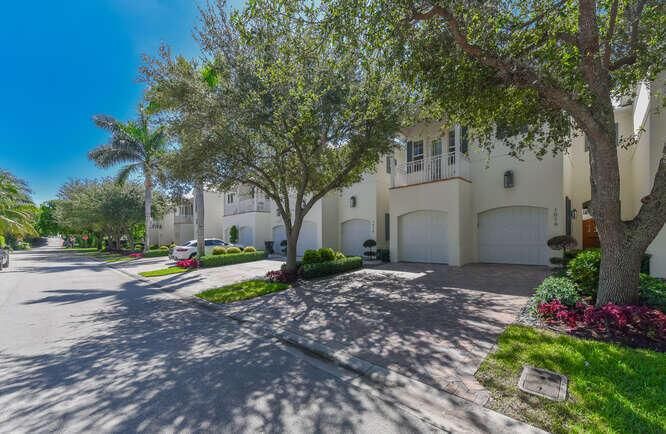 1014 Bay St Jason Morrs 24-002-037-666x4