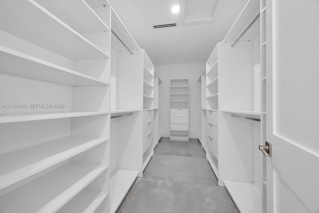 На продажу: $1,299,999 (4 спален, 4 ванн, 2929 Квадратных фут)