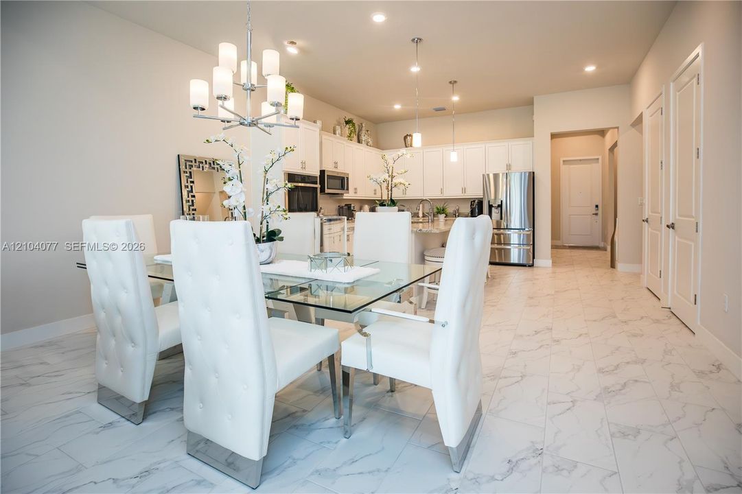 For Sale: $669,000 (3 beds, 2 baths, 1724 Square Feet)