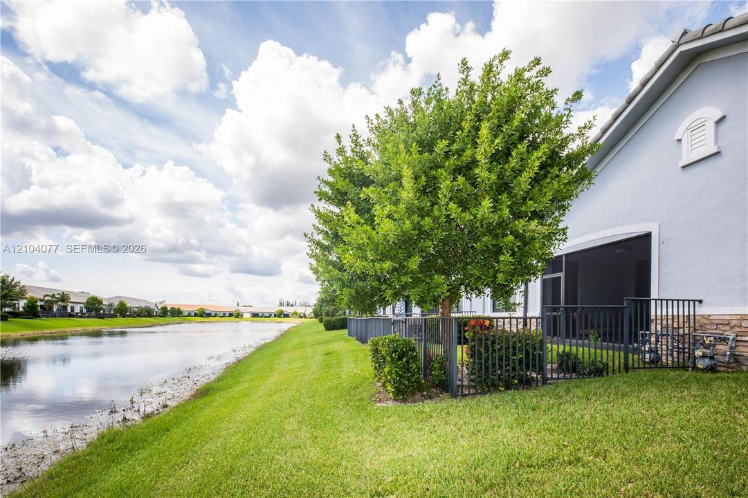 For Sale: $669,000 (3 beds, 2 baths, 1724 Square Feet)