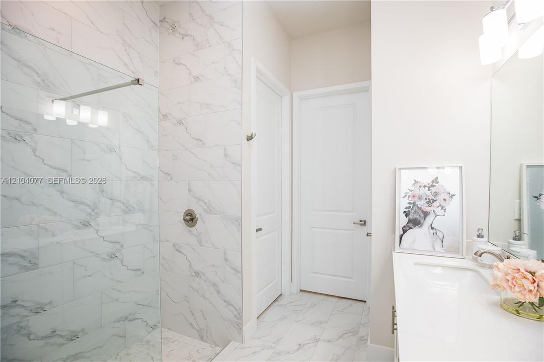 For Sale: $669,000 (3 beds, 2 baths, 1724 Square Feet)