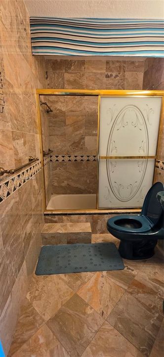 На продажу: $64,900 (1 спален, 1 ванн, 590 Квадратных фут)